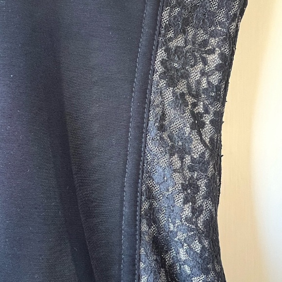 Chantal Thomass Lace Corset - Picture 7 of 13